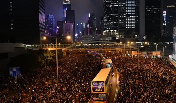 衛報訪問傅耀緯先生: We have no other choice’: as China erodes democracy Hong Kong citizens prepare to leave